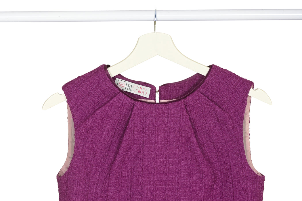 front detail of wool bouclè woman top handmade in Florence